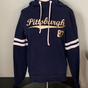 PINK VS Pittsburgh navy gold sweatshirt Small